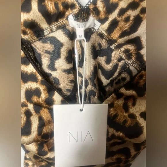 NIA Ventura Animal Print Mini Skirt w/ Top - Picture 7 of 11